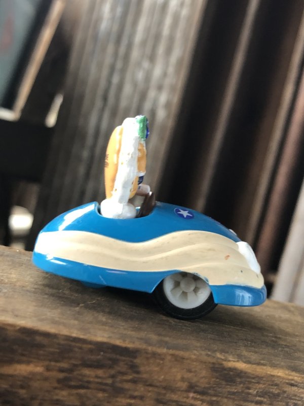 画像4: 90s Vintage IHOP Pancake Kids Meal Toy Pull-Back Car Bonnie Blueberry (A372)