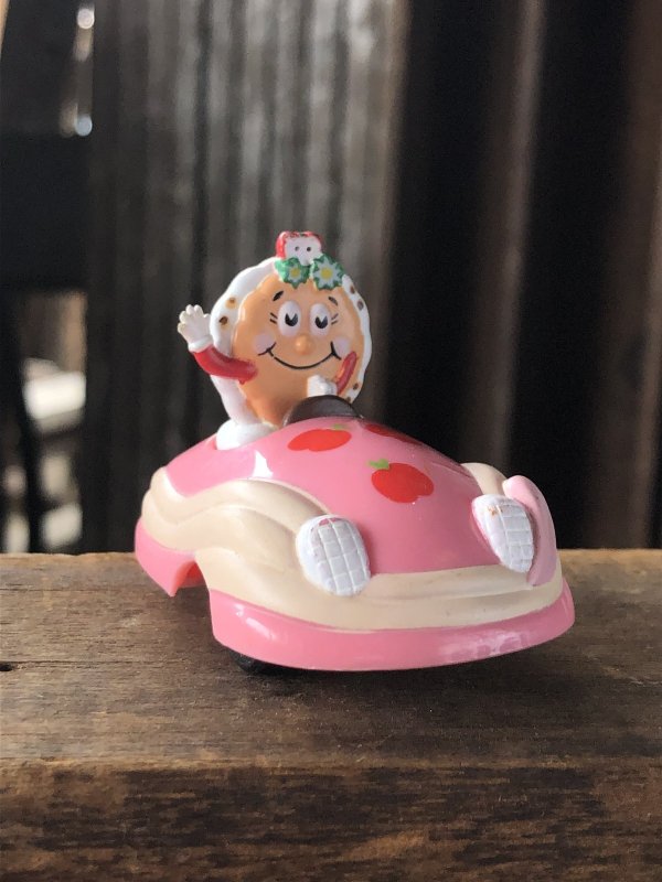画像1: 90s Vintage IHOP Pancake Kids Meal Toy Pull-Back Car Cynthia Cinnamon Apple (A368)