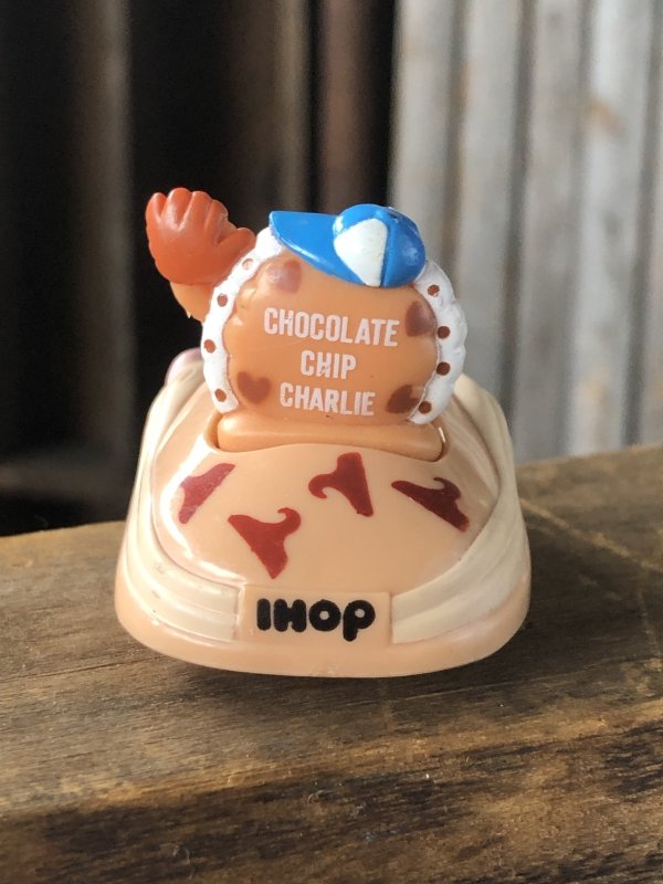 画像3: 90s Vintage IHOP Pancake Kids Meal Toy Pull-Back Car Chocolate Chip Charlie (A367)