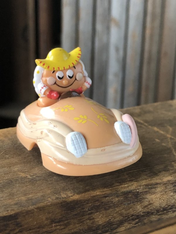 画像1: 90s Vintage IHOP Pancake Kids Meal Toy Pull-Back Car Harvest Harvey (A371)