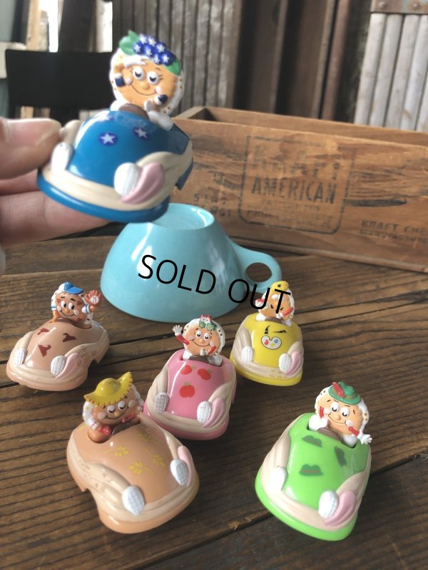 画像7: 90s Vintage IHOP Pancake Kids Meal Toy Pull-Back Car Bonnie Blueberry (A372)