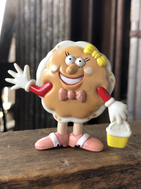 画像1: 90s Vintage IHOP Pancake Kids Meal Toy PVC Betty Buttermilk (A376)