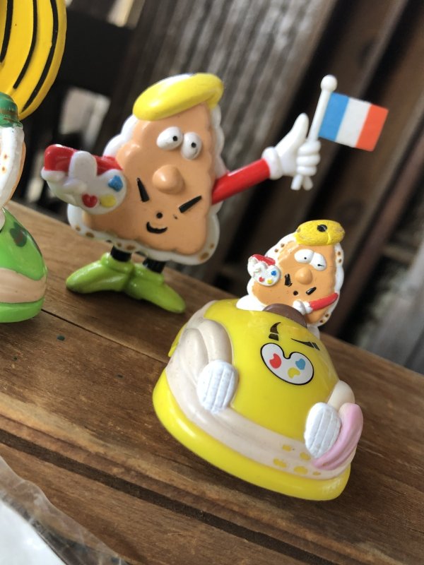 画像6: 90s Vintage IHOP Pancake Kids Meal Toy PVC FRENCHY (A375)