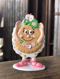 90s Vintage IHOP Pancake Kids Meal Toy PVC Cynthia Cinnamon Apple (A374)