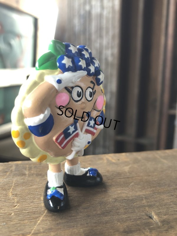 画像4: 90s Vintage IHOP Pancake Kids Meal Toy PVC Bonnie Blueberry (A378)