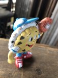 画像4: 90s Vintage IHOP Pancake Kids Meal Toy PVC Chocolate Chip Charlie (A373) (4)