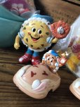 画像6: 90s Vintage IHOP Pancake Kids Meal Toy PVC Chocolate Chip Charlie (A373) (6)