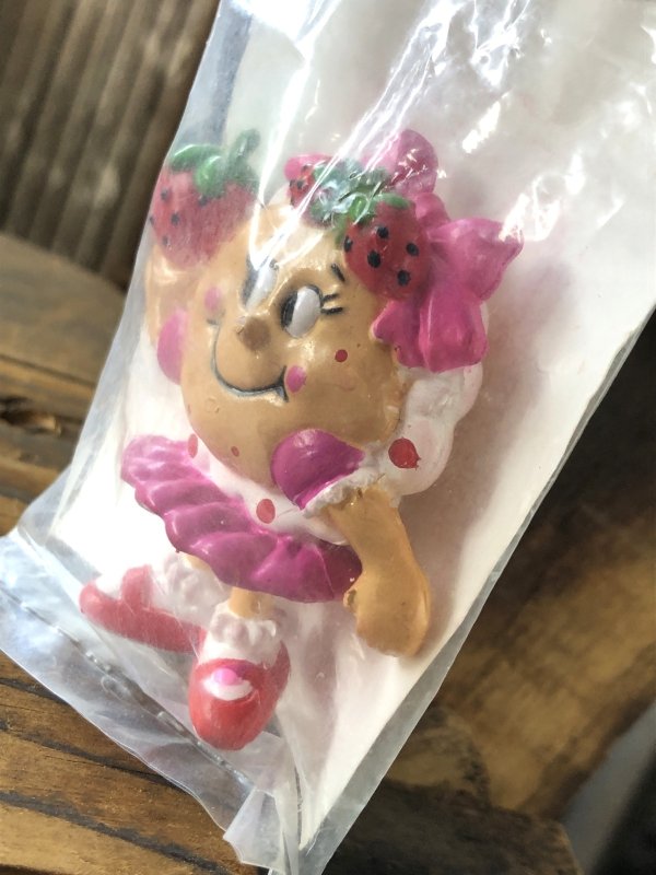 画像3: 90s Vintage IHOP Pancake Kids Meal Toy PVC Susie Strawberry (A380)