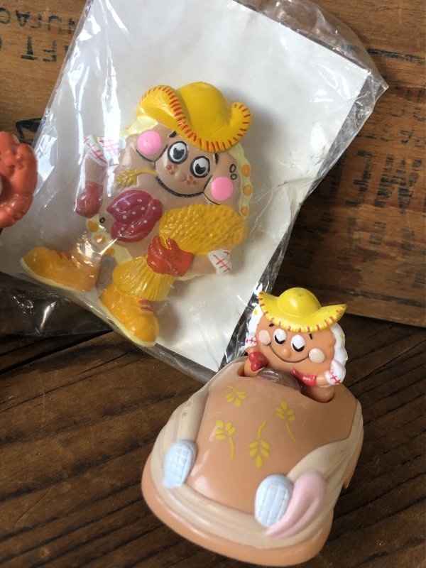 画像6: 90s Vintage IHOP Pancake Kids Meal Toy PVC Harvest Harvey (A379)