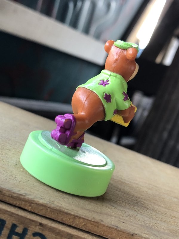 画像2: 90s Vintage Wendy's Hanna Barbera Meal Toy Summer Gliders Yogi Bear (A384)
