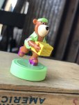 画像1: 90s Vintage Wendy's Hanna Barbera Meal Toy Summer Gliders Yogi Bear (A384) (1)
