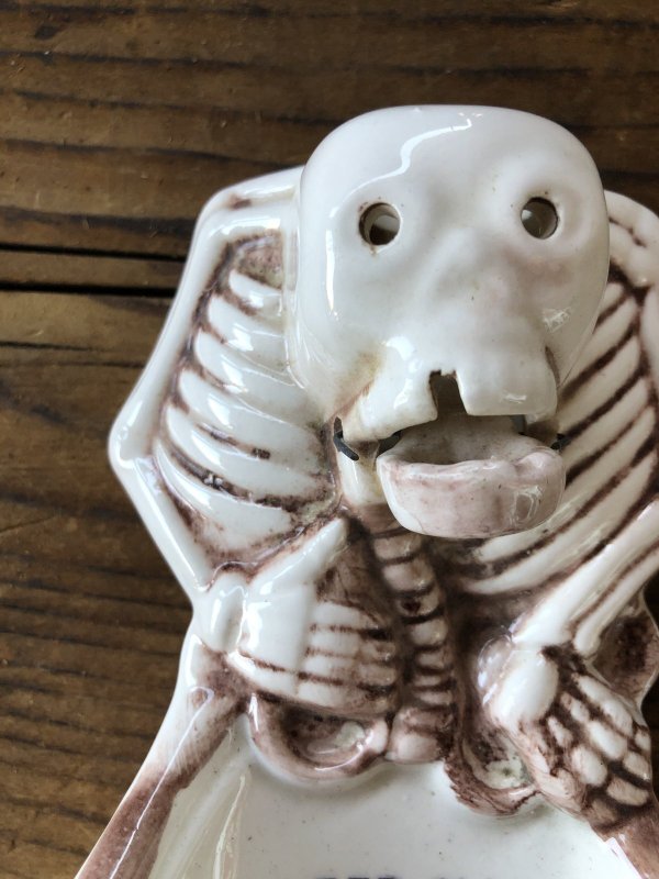 画像12: Vintage Nodding Skeleton KEEP ON SMOKING Ceramic Ashtray Made in JAPAN (A388)