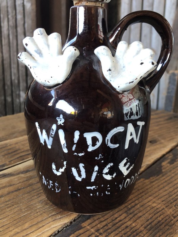 画像14: Vintage WILD CAT Juice Decanter Jug Bottle (A391)