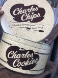 画像8: Charles Chips Advertising Cookie Tin Can (A397) (8)