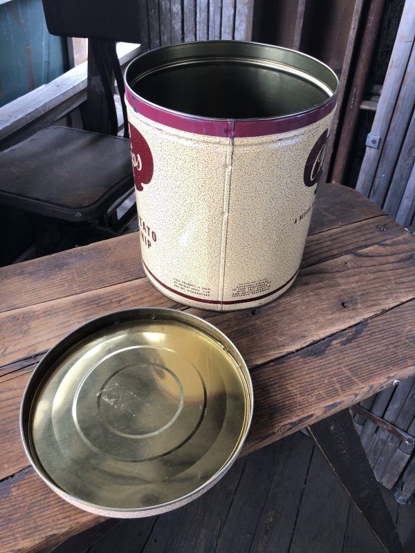 画像4: Vintage Charles Chips Advertising Potato Chip Tin Can (A393)