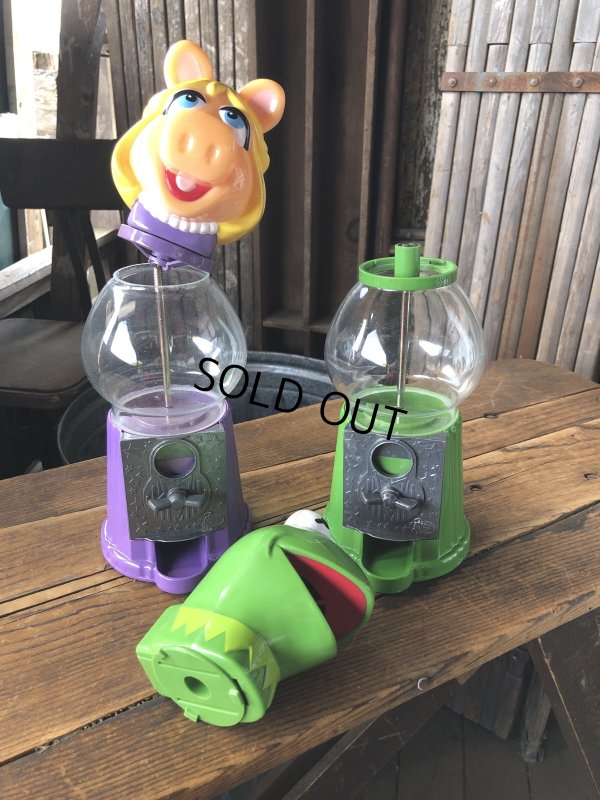 画像12: 00s The Muppet Show Kermit the Frog and Miss Piggy Gumball Machines (A400)
