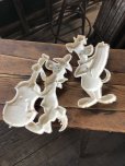 画像5: 70s Vintage Hanna Barbera Quick Draw McGraw / Huckleberry Hound Plastic Wall Hangings Plaques (A402)  (5)