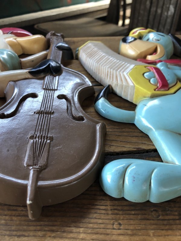 画像2: 70s Vintage Hanna Barbera Quick Draw McGraw / Huckleberry Hound Plastic Wall Hangings Plaques (A402) 