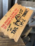画像2: Vintage Funny Postcard Wooden Plaque TAIL TONGUE! (A443)   (2)