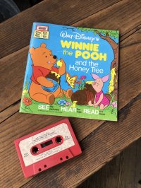 Vintage Disney Winnie The Pooh Read Along Book & Tape (A483)