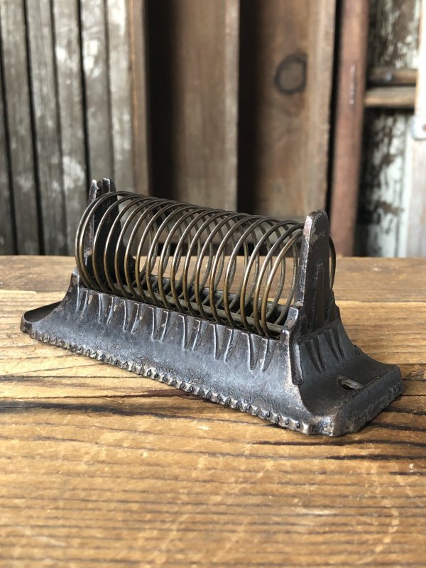 画像2:  Antique Cast Iron Letter Holder (A502)  