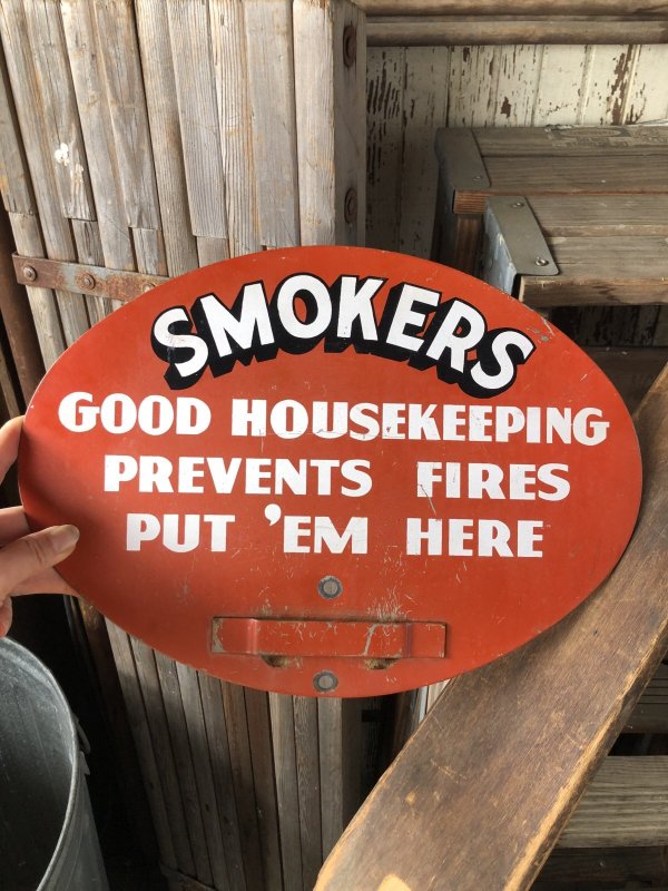 画像9: 50s Vintage Smokers Gas Station Heavy Metal Display Sign (A505)   