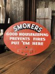 画像1: 50s Vintage Smokers Gas Station Heavy Metal Display Sign (A505)    (1)