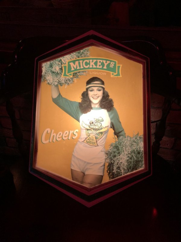 画像1: 80s Vintage Mickeys Fine Malt Liquor Lighted Beer Store Display Sign Cheers (A522) 