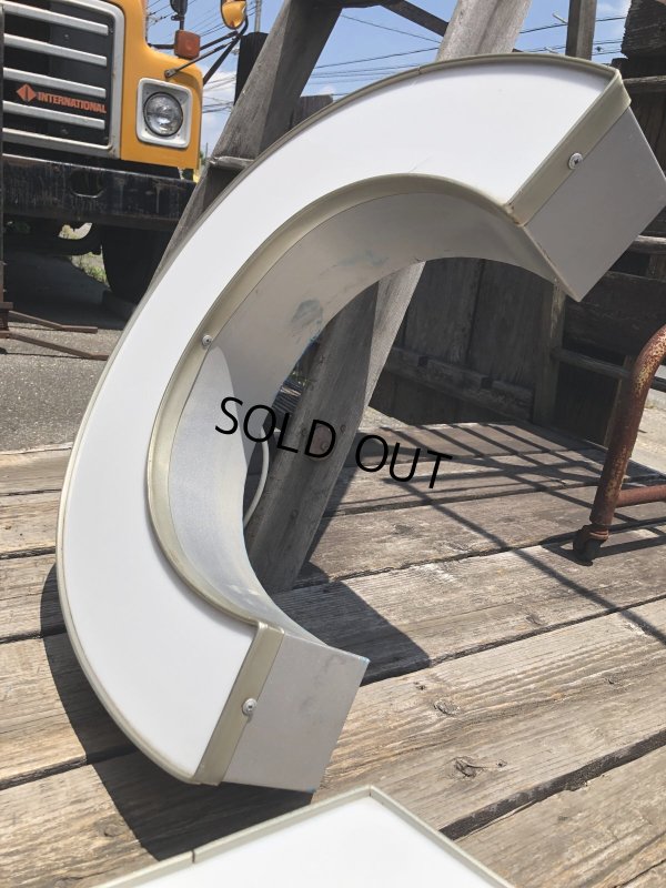 画像9: Vintage Original Chevron GS Lighted Letter Sign Store Display Huge!! (A534)