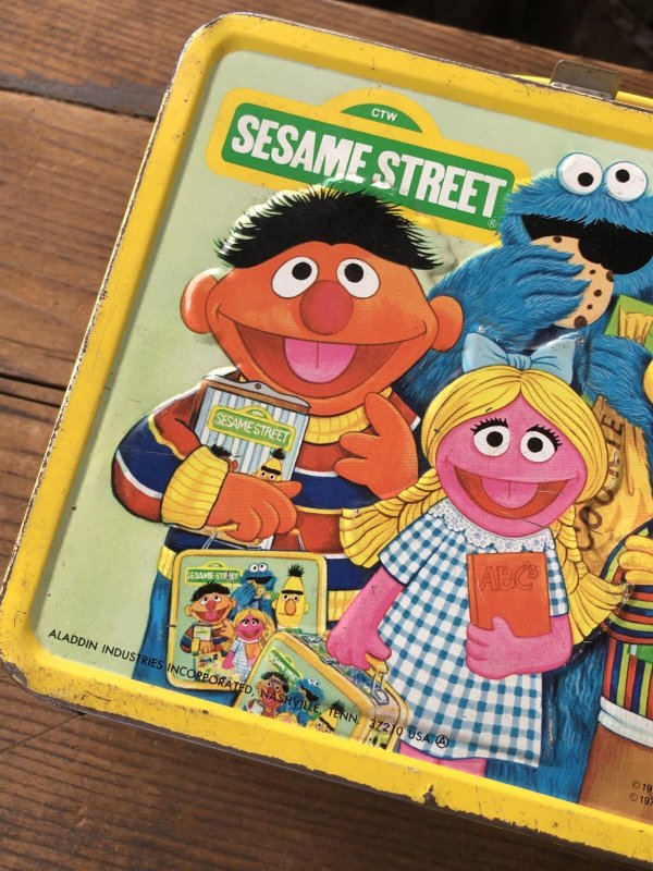 画像13: 70s Vintage Lunch Box Sesame Street (A573)