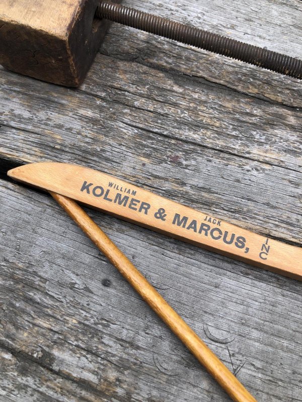 画像2: Vintage USA Advertising Wood Hanger KOLMER & MARCUS (A586)