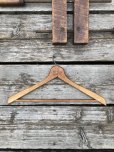 画像3: Vintage USA Advertising Wood Hanger HOTEL EASTON (A587) (3)