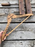 画像1: Vintage USA Advertising Wood Hanger Phil Schwartz (A583) (1)