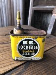 画像1: Vintage Oil Can BK LOCK-EASE Graphited Lock Fluid (A649) (1)