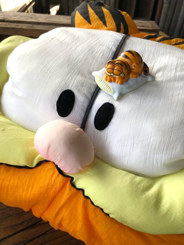 画像8: 90s Play by Play Garfield the Cat Face Plush Pillow (A674)