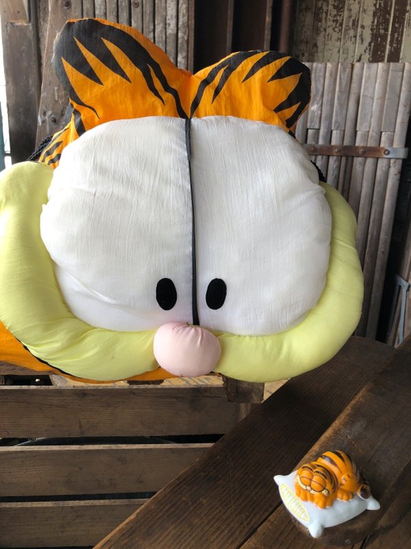 画像7: 90s Play by Play Garfield the Cat Face Plush Pillow (A674)