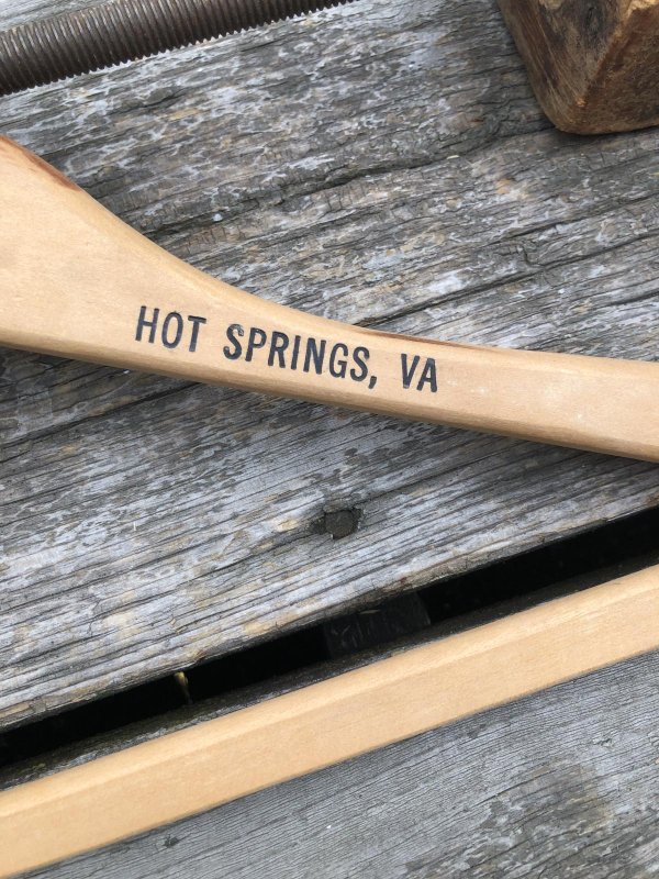 画像4: Vintage USA Advertising Wood Hanger THE HOMESTED R (A699)