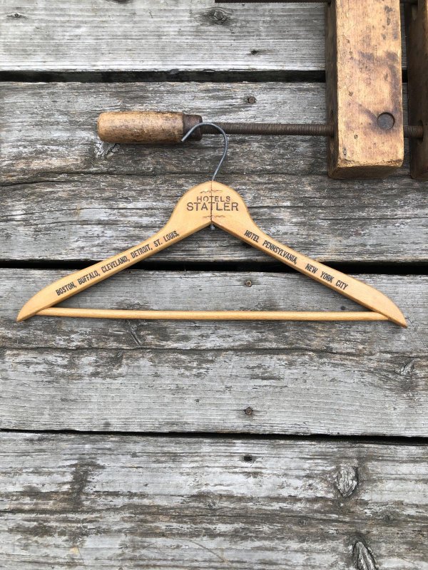 画像1: Vintage USA Advertising Wood Hanger HOTEL STAR (A692)