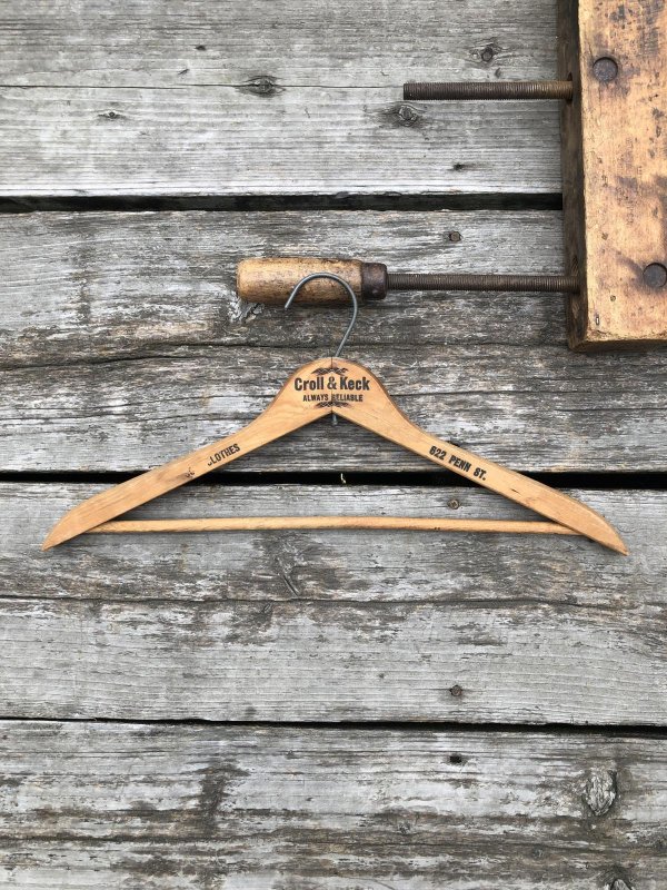 画像1: Vintage USA Advertising Wood Hanger Croll&Keck (A688)
