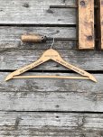 画像1: Vintage USA Advertising Wood Hanger ROGERS CLOTHES (A682) (1)
