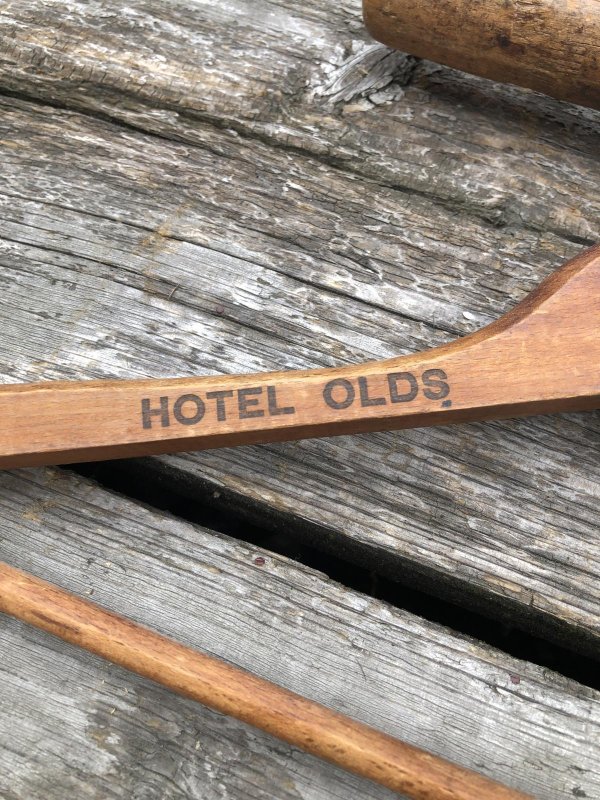 画像2: Vintage USA Advertising Wood Hanger HOTEL OLDS (A686)