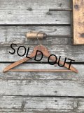 Vintage USA Advertising Wood Hanger THE UNITED WOOLEN (A689)