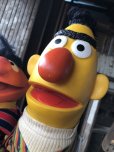 画像8: 70s Vintage Sesame Street Hand Puppet Doll Ernie Bert Set (A705)  (8)