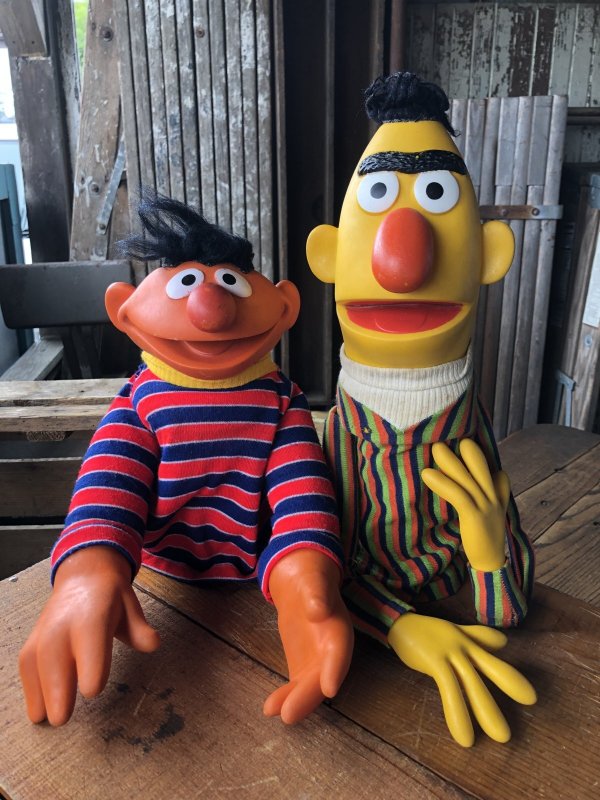 画像1: 70s Vintage Sesame Street Hand Puppet Doll Ernie Bert Set (A705) 