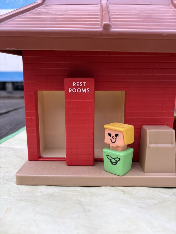 画像11: 70s Vintage McDonalds Playskool Familiar Places w/box (A770)