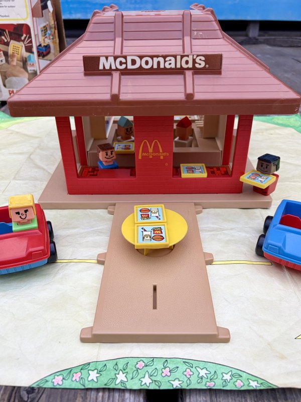 画像19: 70s Vintage McDonalds Playskool Familiar Places w/box (A770)