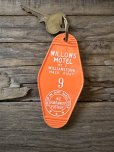 画像1: Vintage Motel Key WILLOWS MOTEL #9 (A826) (1)
