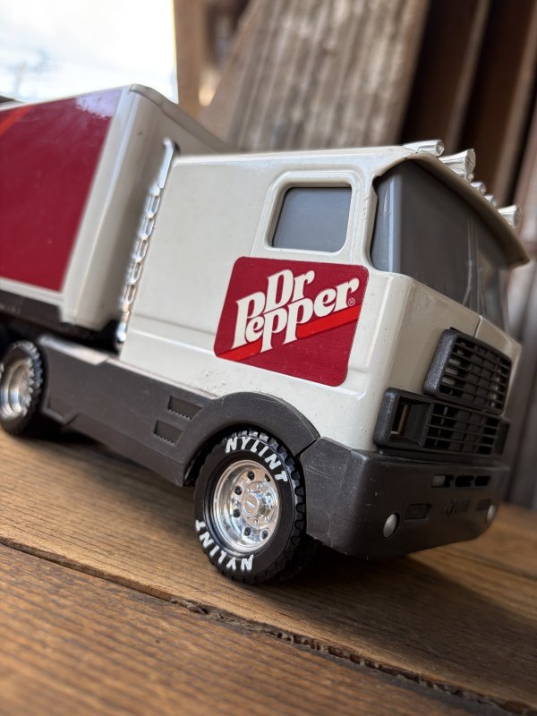 画像11: 90s Nylint Dr.Pepper Advertising Pressed Steel Truck and Trailer (A846)