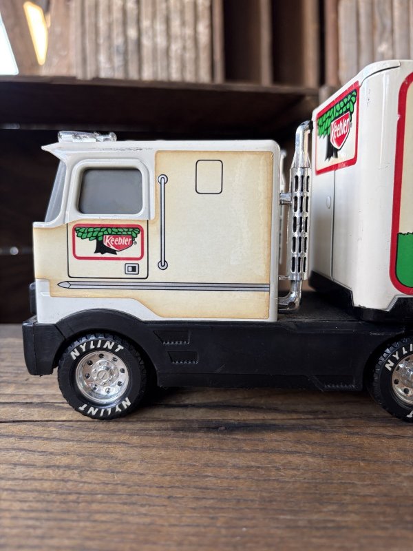 画像2: 80s Nylint Keebler Advertising Pressed Steel Truck and Trailer (A848)