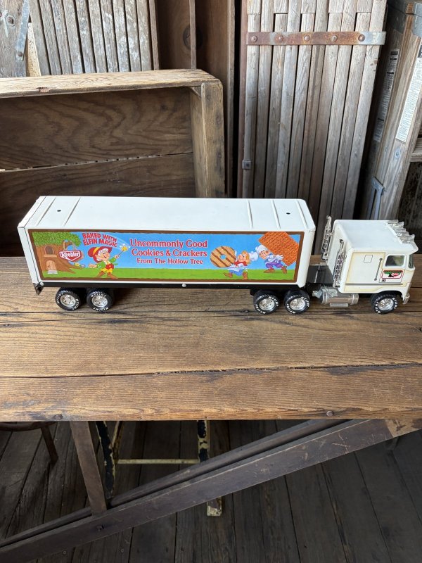 画像14: 80s Nylint Keebler Advertising Pressed Steel Truck and Trailer (A847)